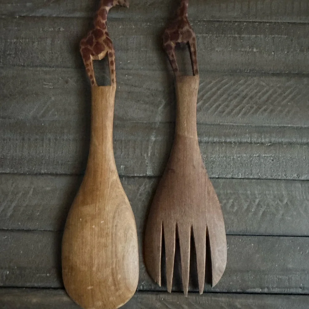 African Hardwood Teak Spoon Fork Spatula Giraffe Handle Salad Serving Set